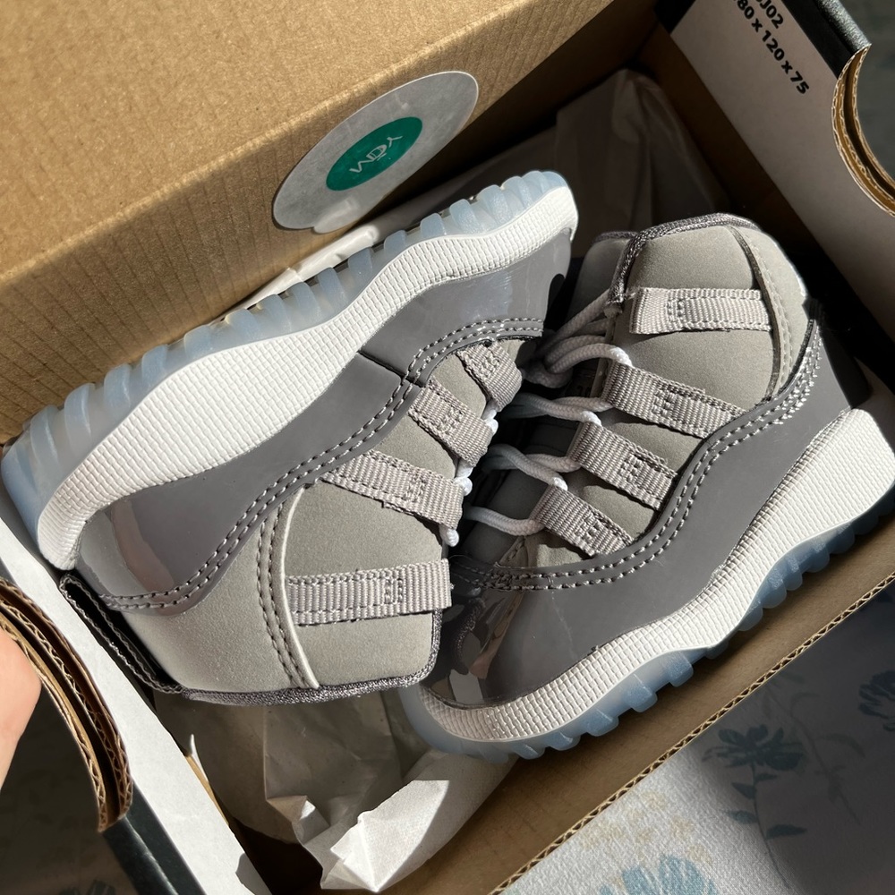 Baby Jordan 11’s ❄️